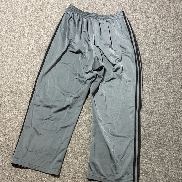 Adidas Gray Pants with Black Accents - Picture 4 of 4